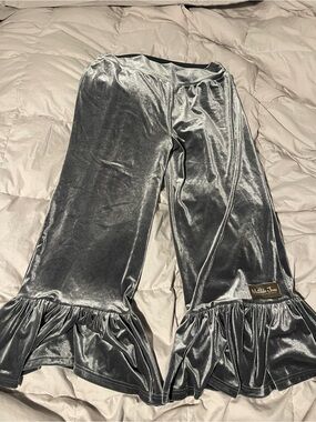 Matilda Jane Silver Velvet Ruffle Pants with Logo Patch